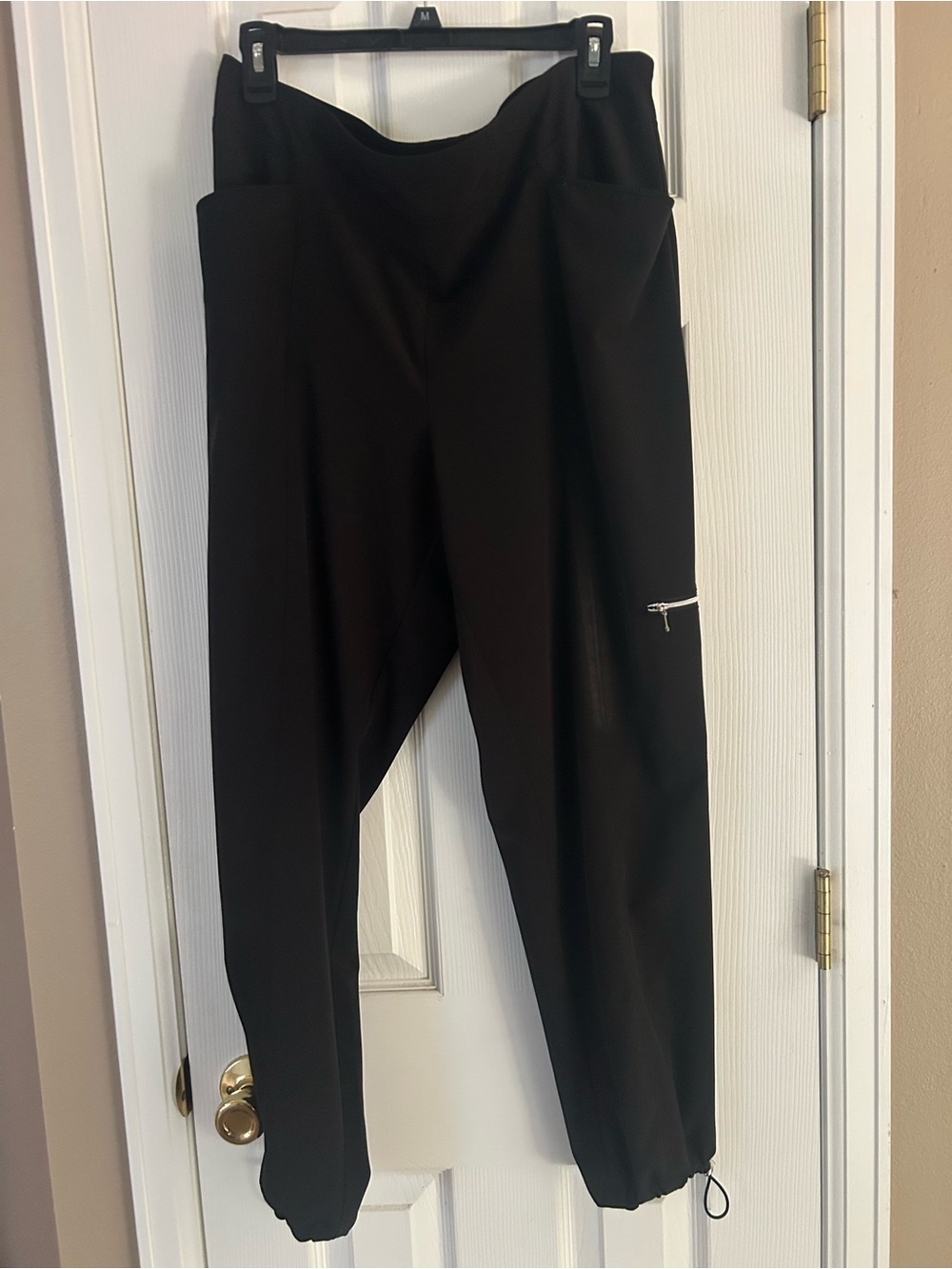 Zenergy by Chico’s Black Jogger Pants. 2.